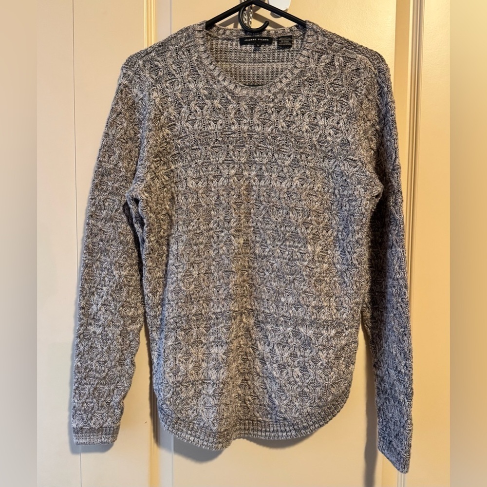 Jeanne Pierre gray/tan cotton blend cable knit crew neck sweater.